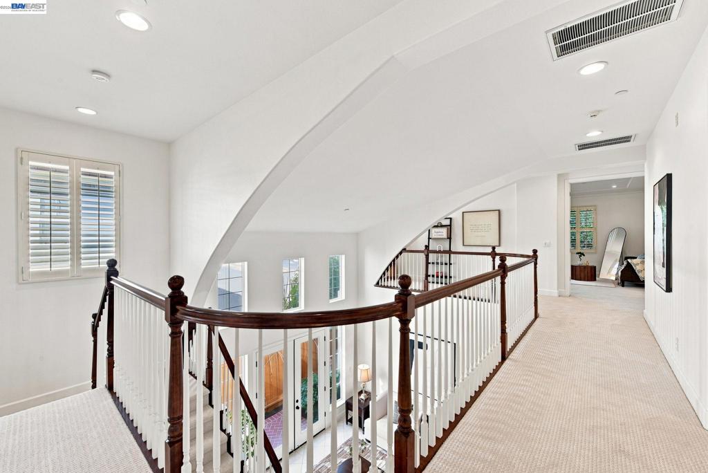4568 Martin St Property Photo 33