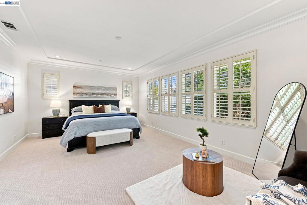 4568 Martin St Property Photo 35