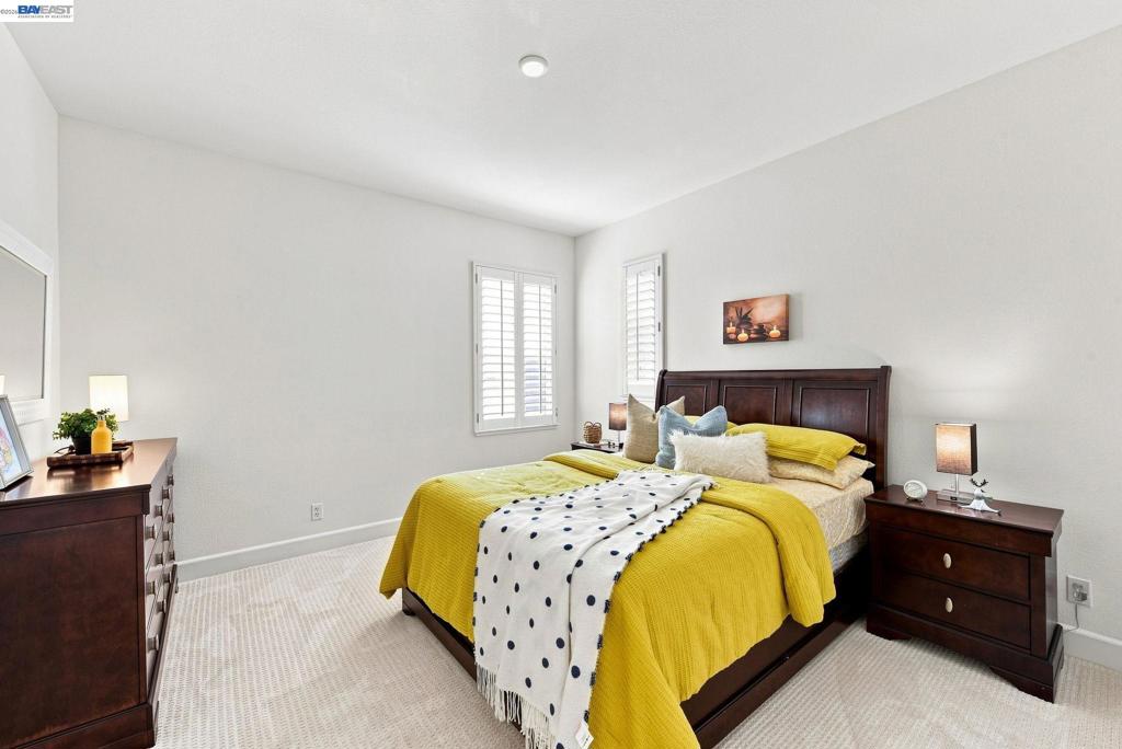 4568 Martin St Property Photo 45