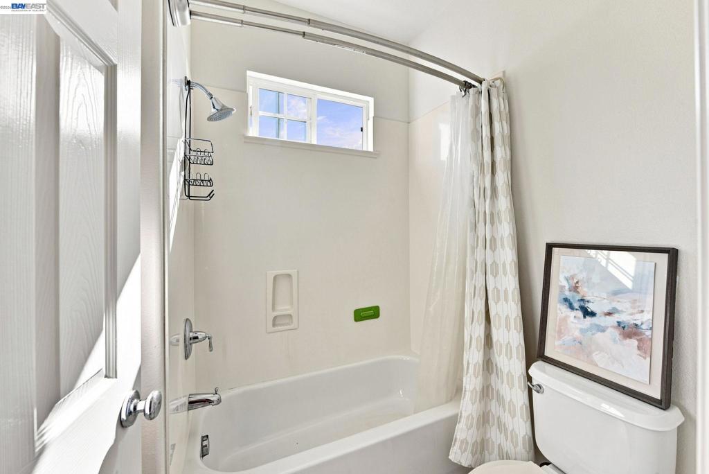 4568 Martin St Property Photo 50
