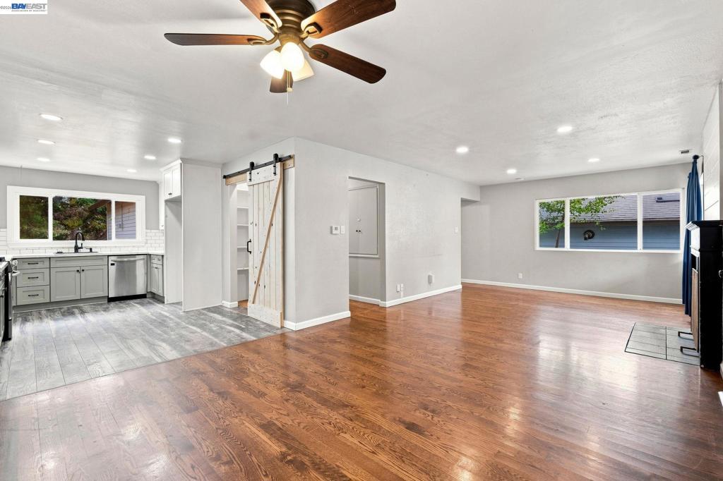 1210 Highland Blvd Property Photo 7