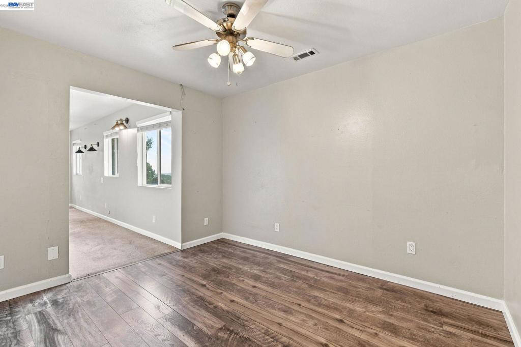 1210 Highland Blvd Property Photo 16