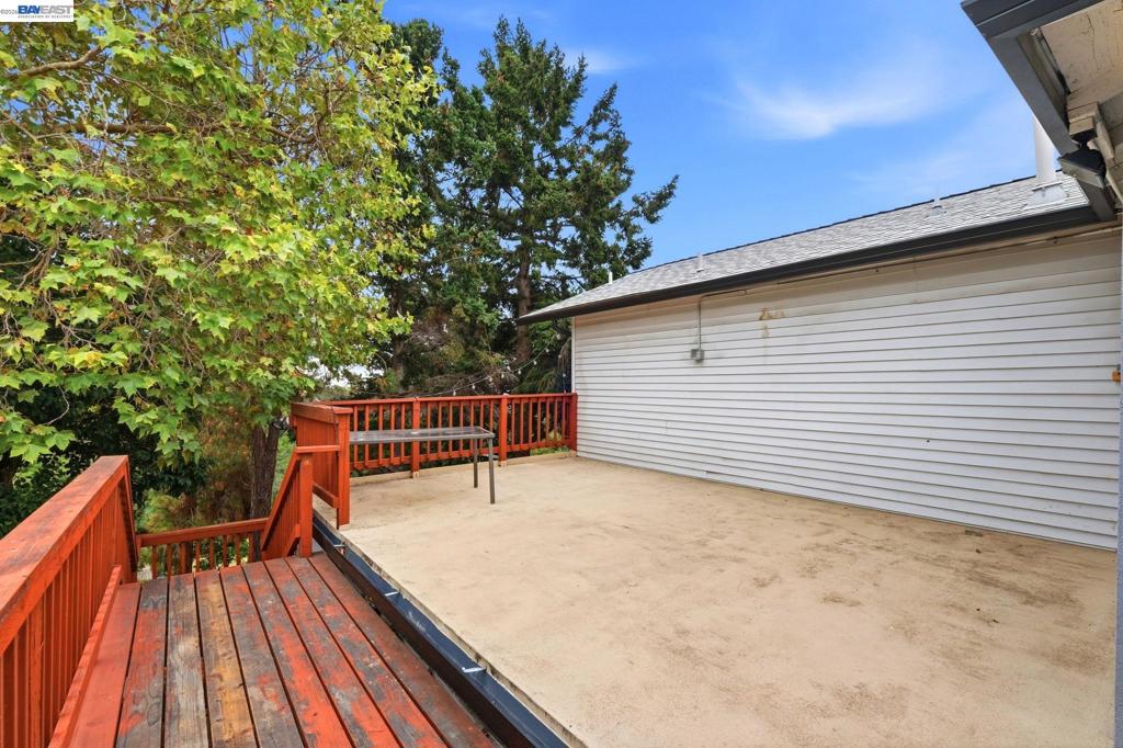 1210 Highland Blvd Property Photo 39