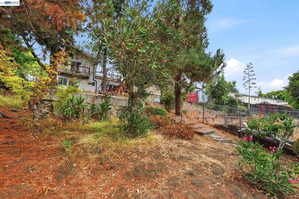 1210 Highland Blvd Property Photo 47