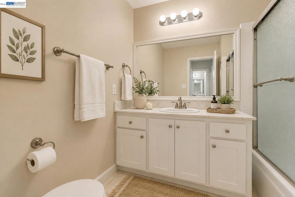 121 Buckingham Dr 25 Property Photo 15