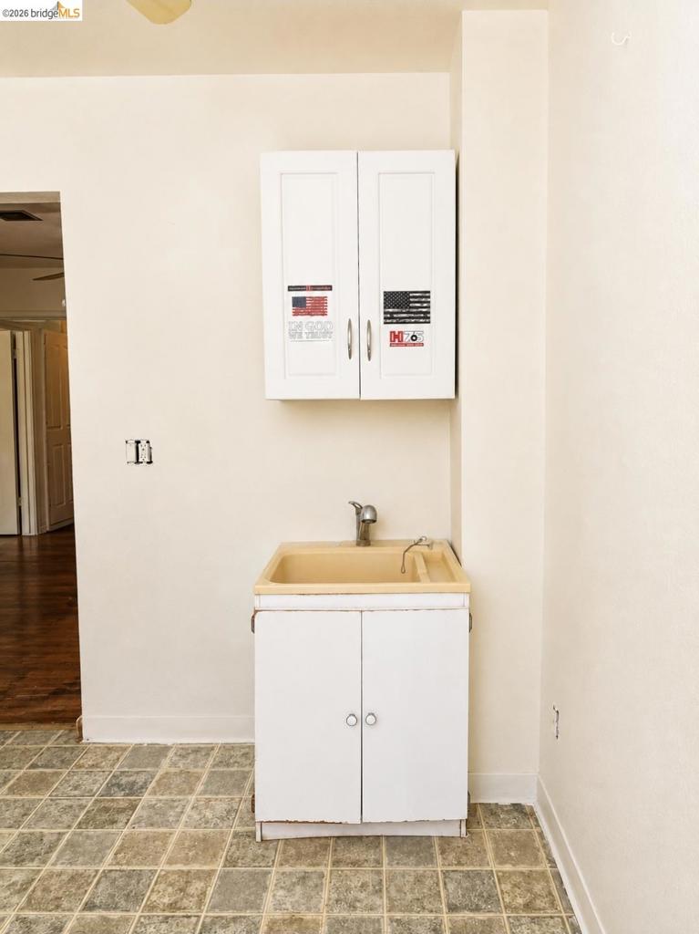 1480 Delwood St Property Photo 21