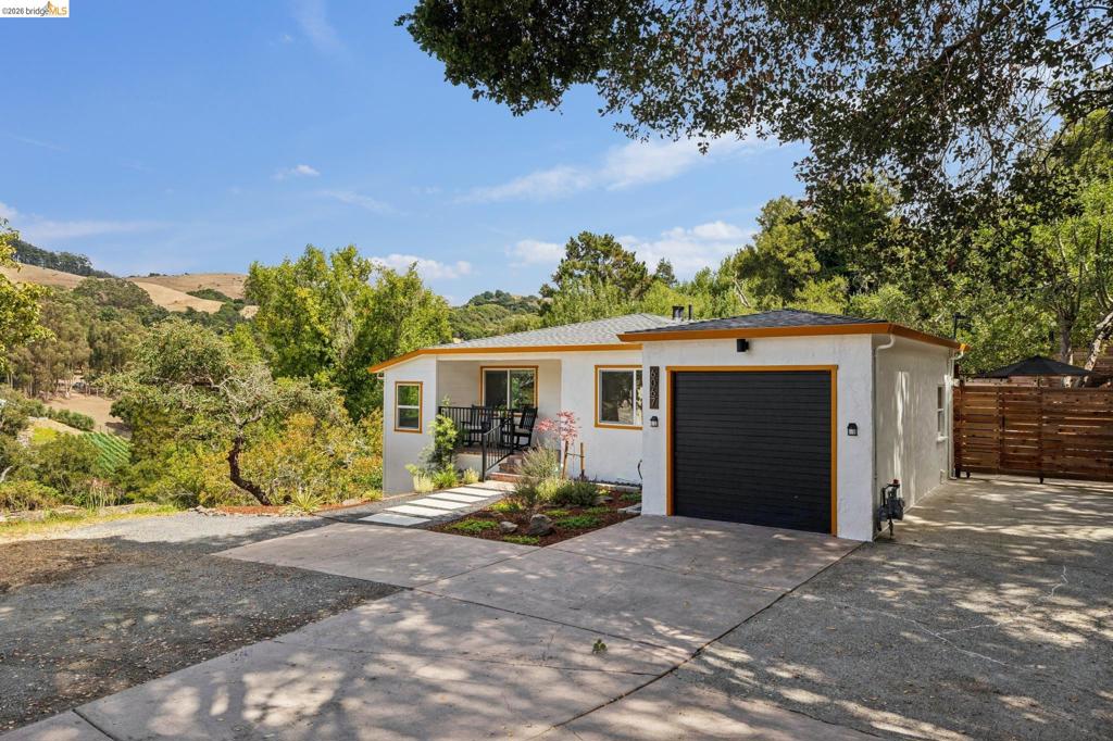 6067 Dimm Way Property Photo 2