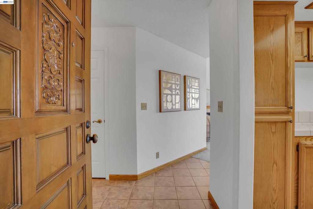 22012 Sevilla Rd 95 Property Photo 6