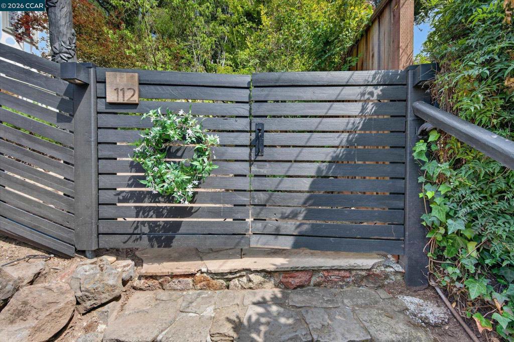 112 Camino Sobrante Property Photo 3