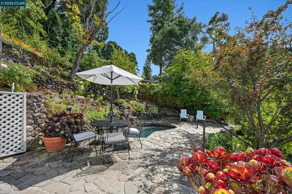 112 Camino Sobrante Property Photo 6