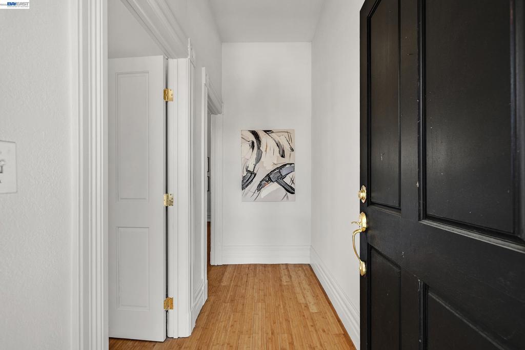 1221 Campbell Property Photo 3