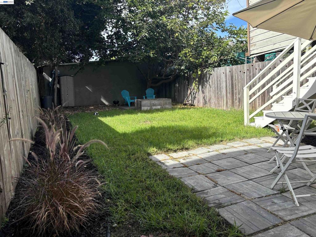 1221 Campbell Property Photo 43