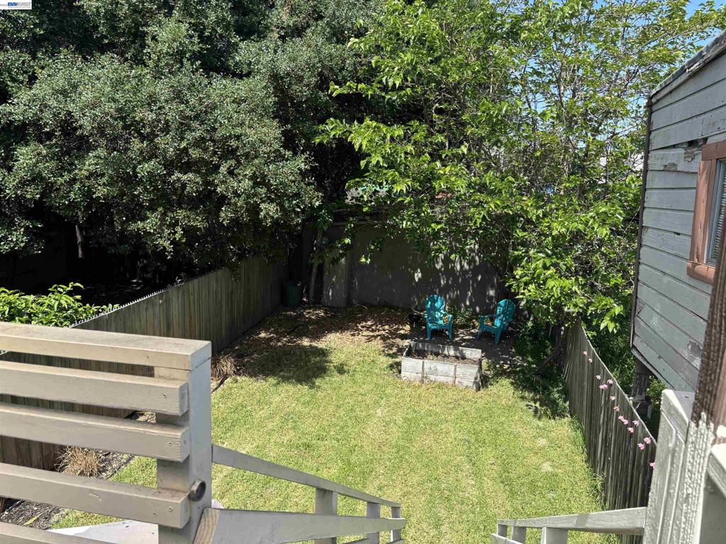 1221 Campbell Property Photo 45