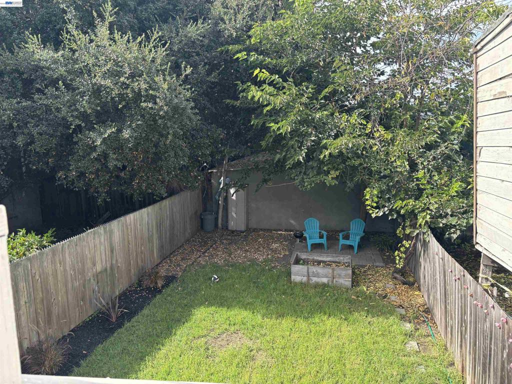 1221 Campbell Property Photo 46