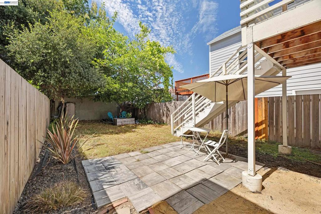 1221 Campbell Property Photo 53