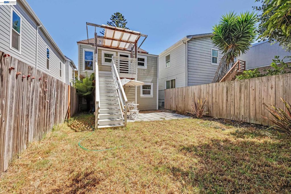 1221 Campbell Property Photo 61