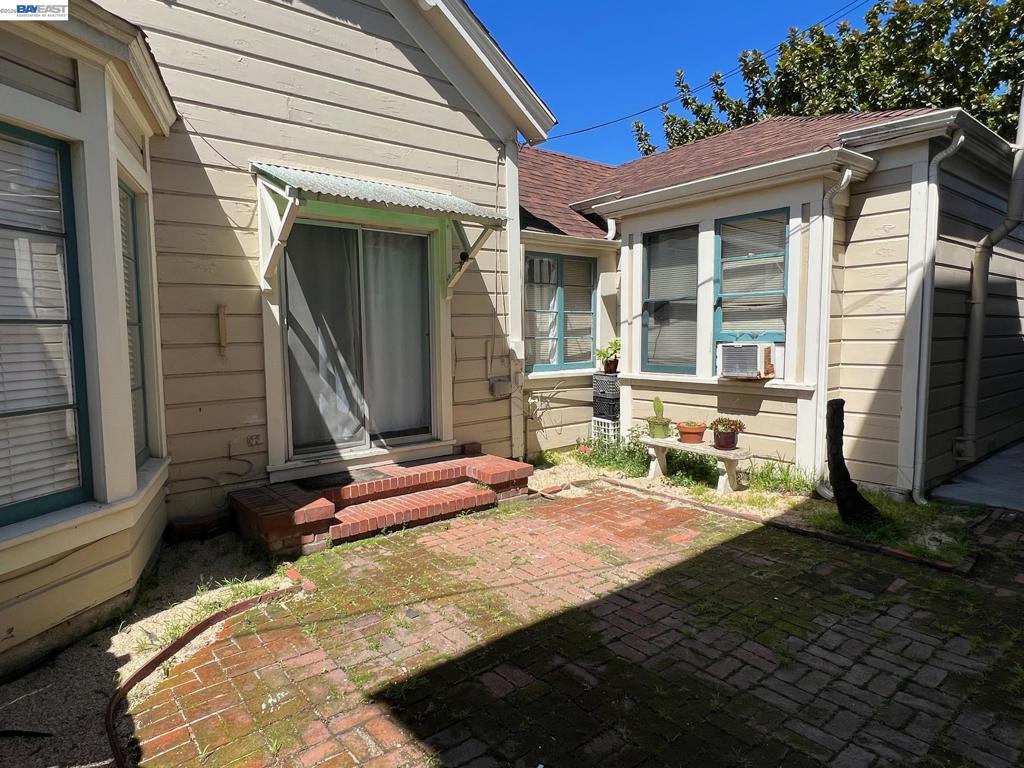 2305 San Jose Ave Property Photo 67