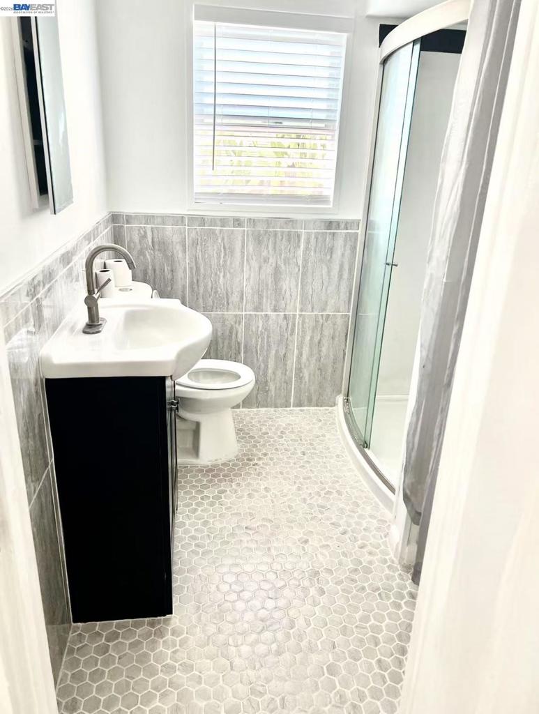 441 Bartlett Ave Property Photo 15