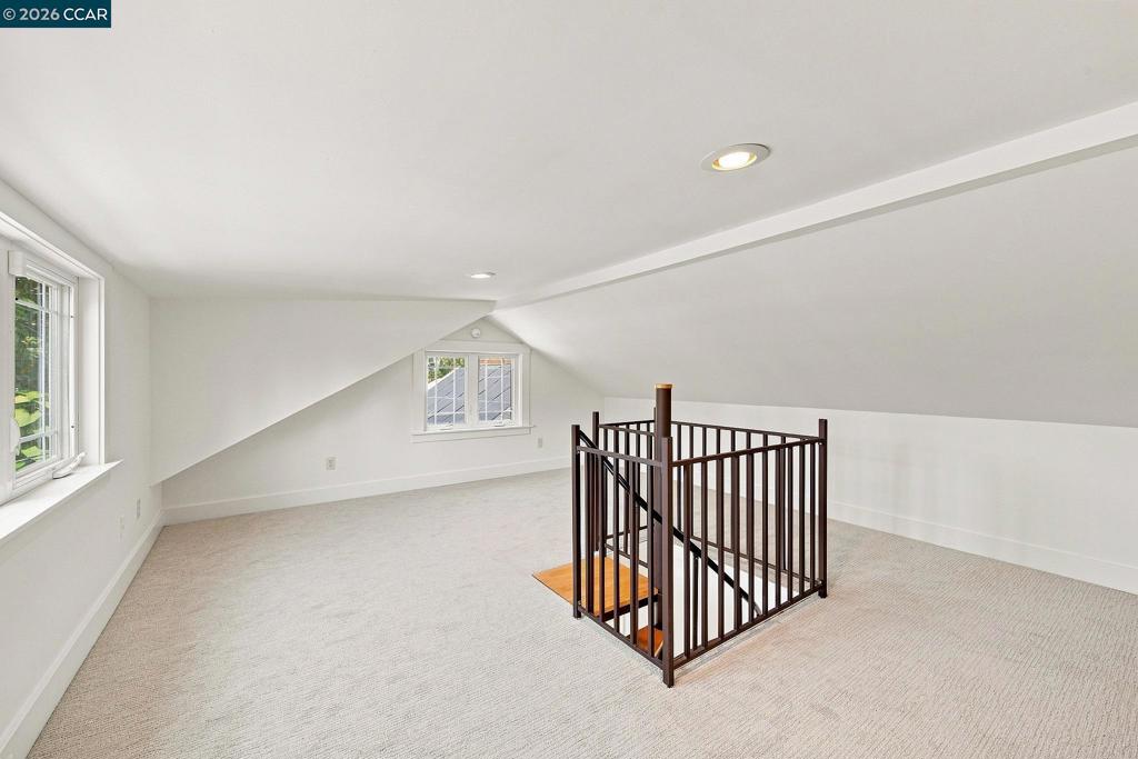 1455 Mckendrie St Property Photo 33