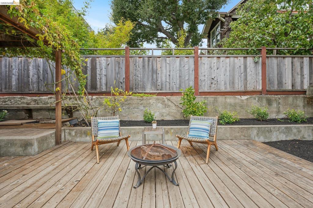 1629 Jaynes St. Property Photo 69