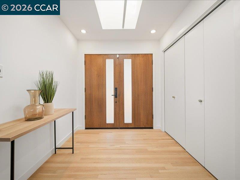 8 Dunsmoor Ct Property Photo 8