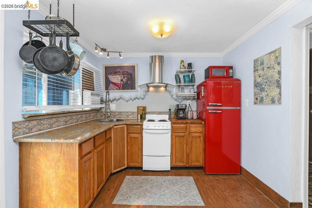 5108 Sandmound Blvd Property Photo 25