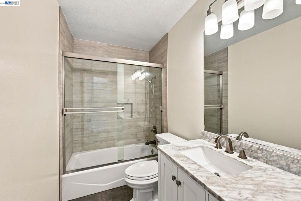 2423 Blackpool Ln Property Photo 29