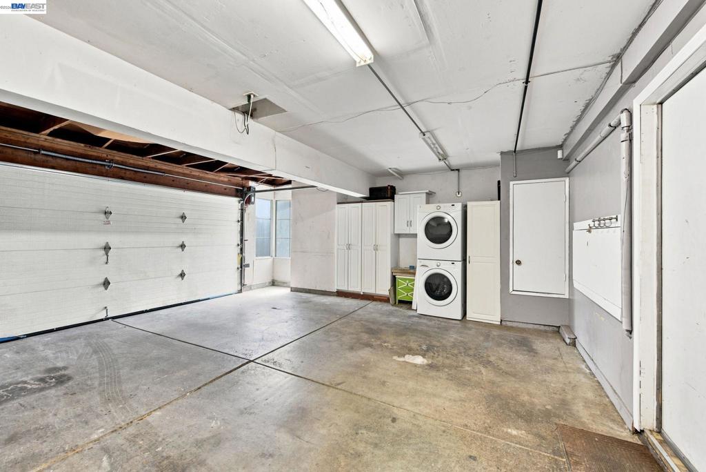 2423 Blackpool Ln Property Photo 31