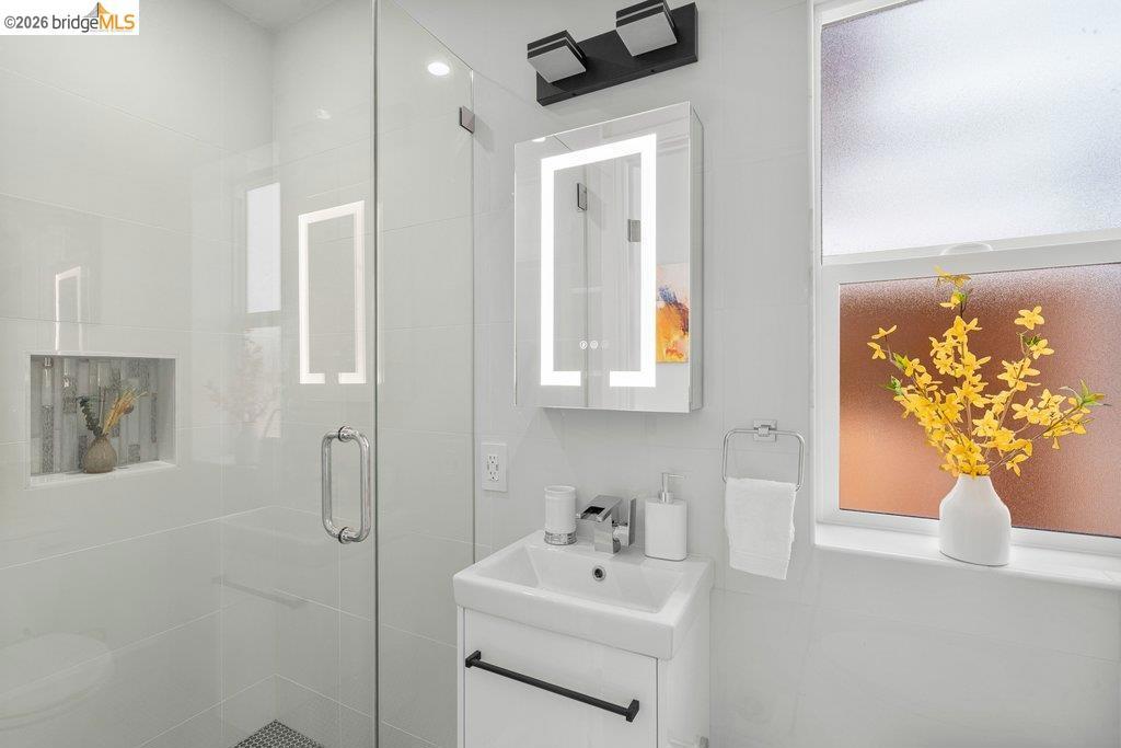 732 26th Street Property Photo 15
