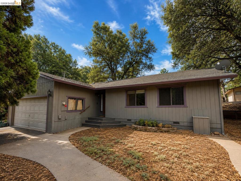20663 Ferretti Rd Property Photo 1