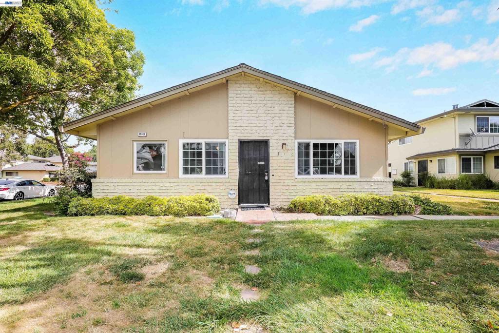 34812 Starling Dr 1 Property Photo 1