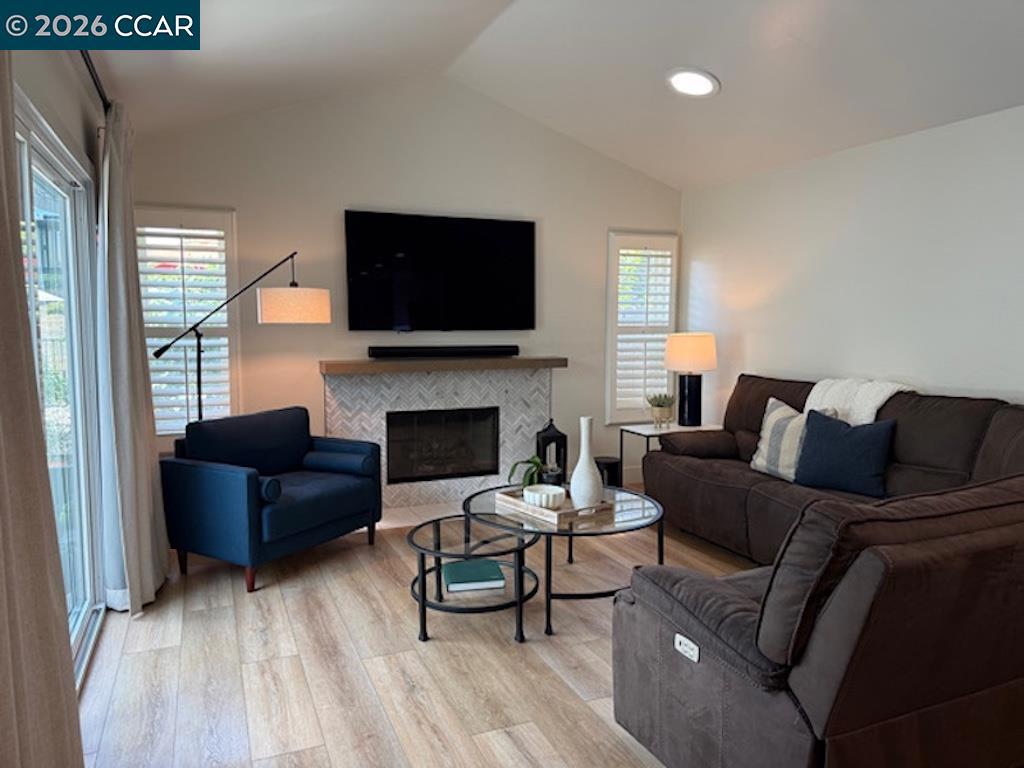 10558 Rancho Carmel Dr Property Photo 5