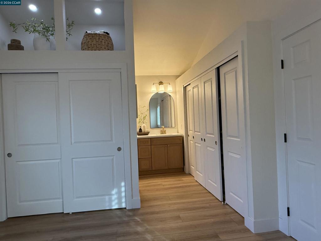 10558 Rancho Carmel Dr Property Photo 22