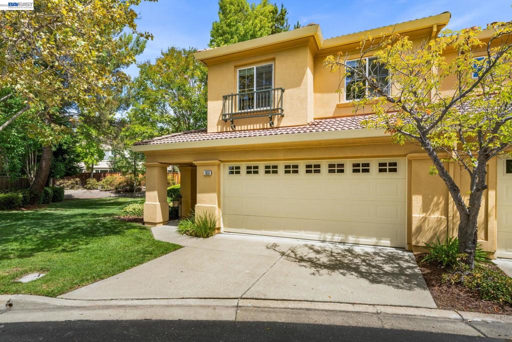 7633 Stellaria Ln Property Photo 3