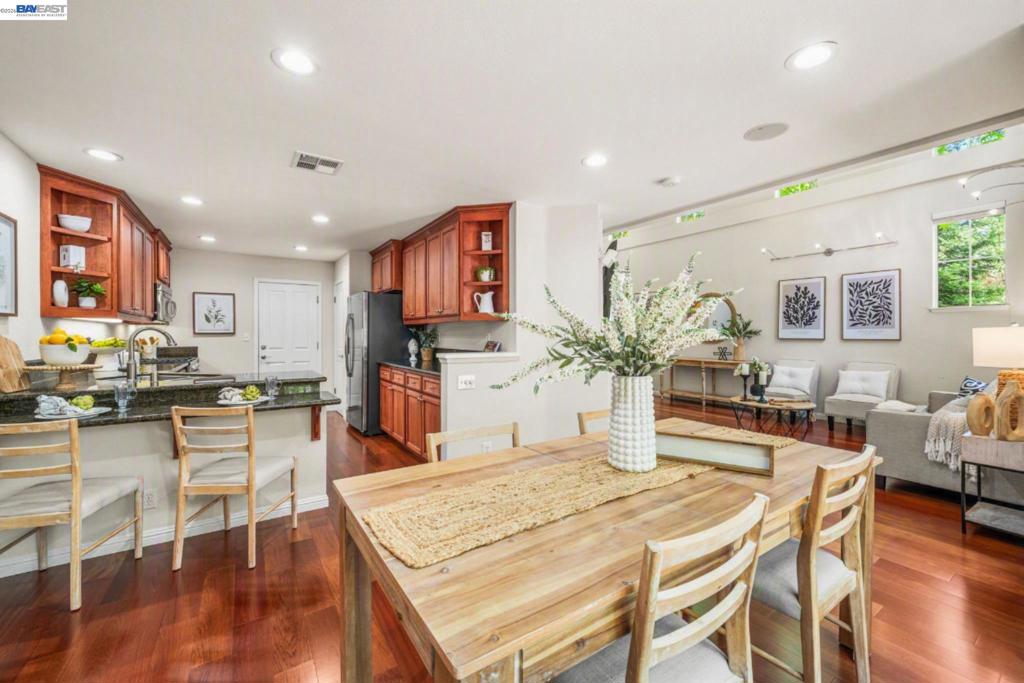 7633 Stellaria Ln Property Photo 13