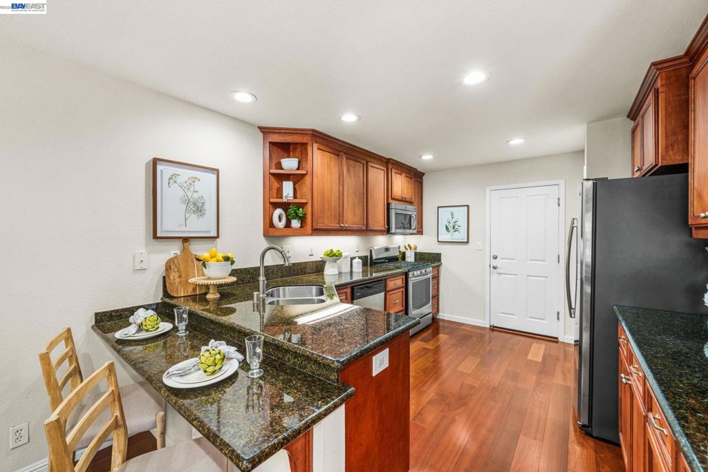 7633 Stellaria Ln Property Photo 16