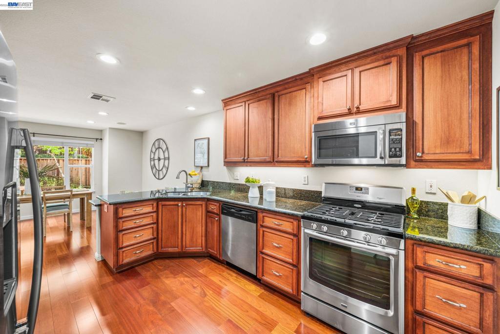 7633 Stellaria Ln Property Photo 19