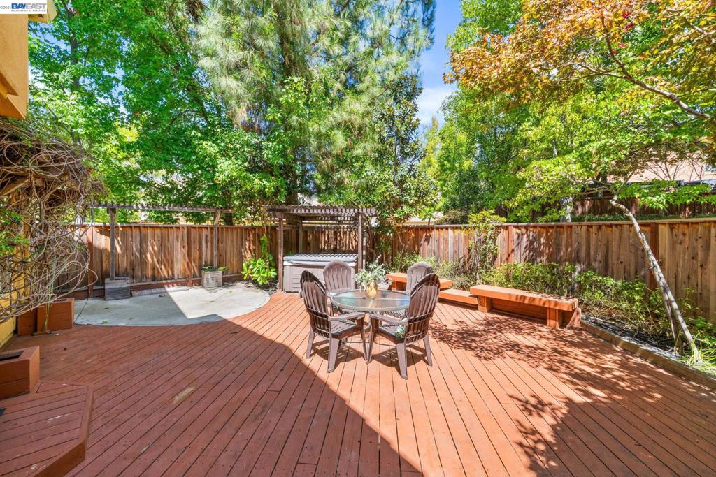7633 Stellaria Ln Property Photo 36