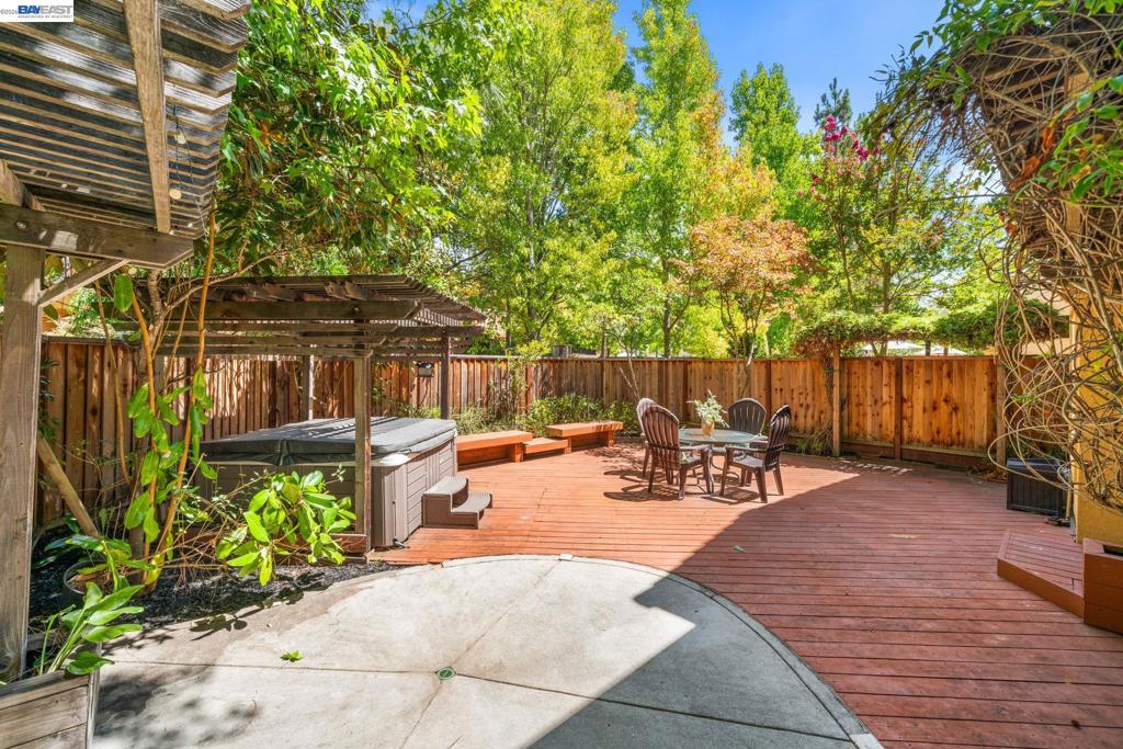 7633 Stellaria Ln Property Photo 39