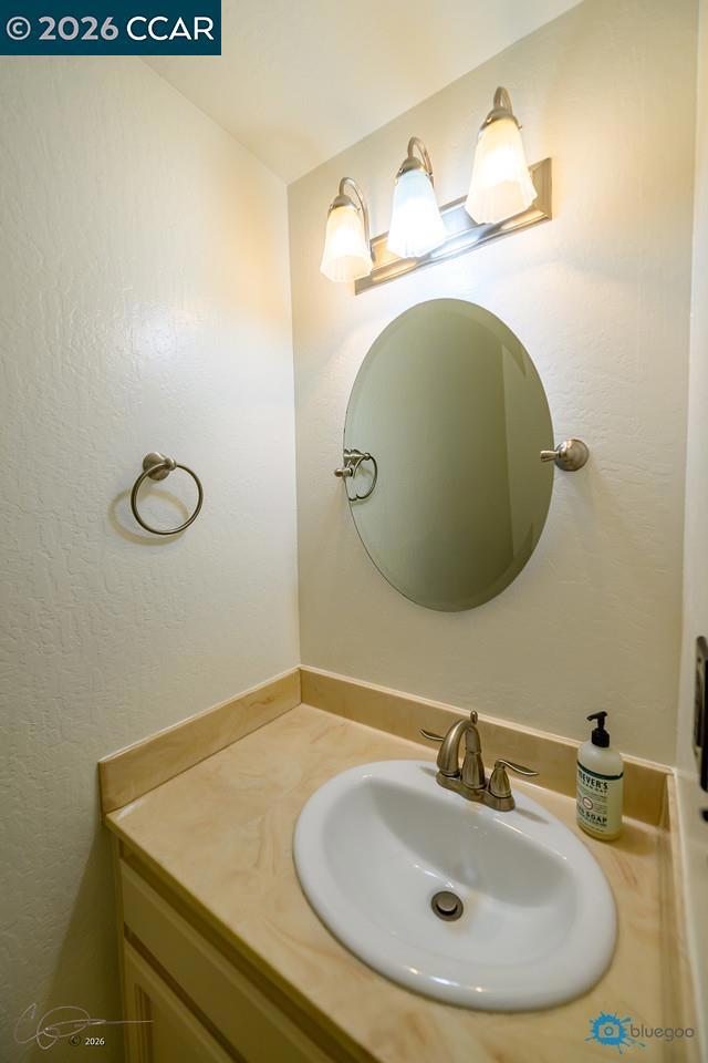 324 Eastgate Ln Property Photo 18