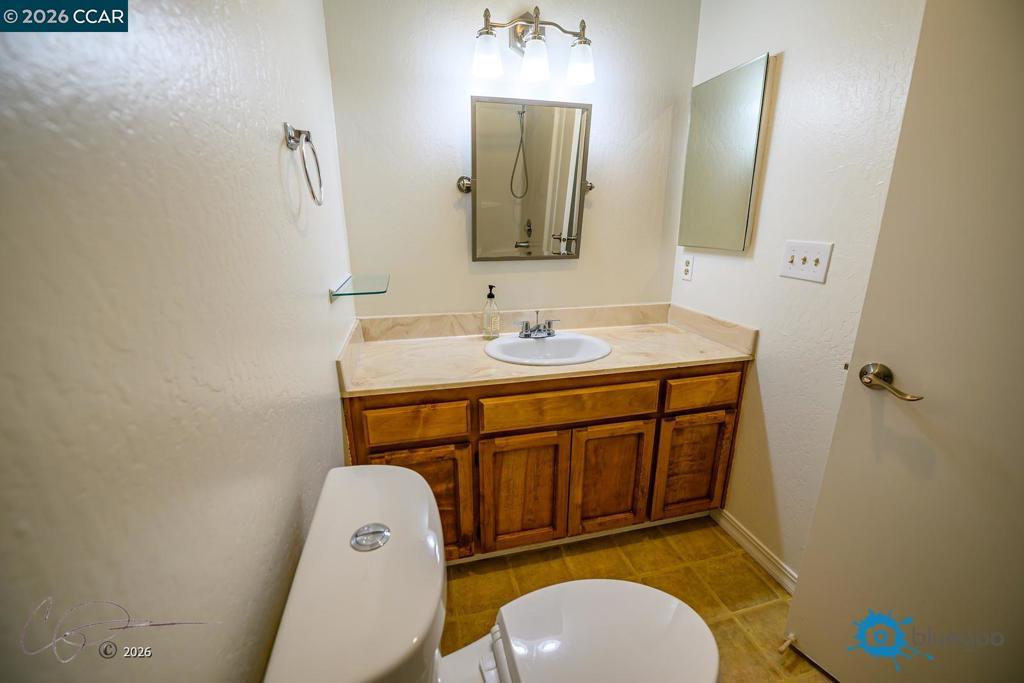324 Eastgate Ln Property Photo 31
