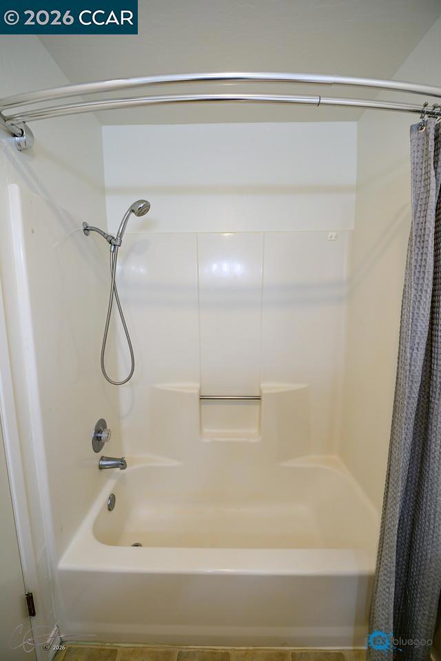 324 Eastgate Ln Property Photo 34