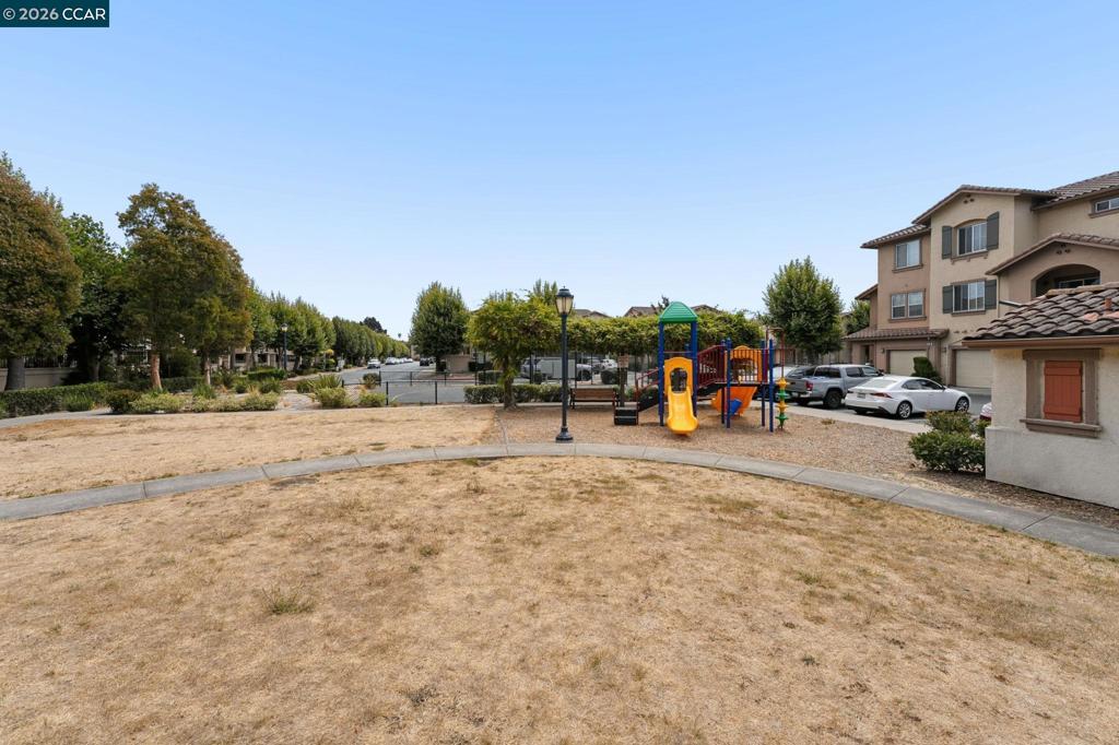 106 Santa Ines St Property Photo 64