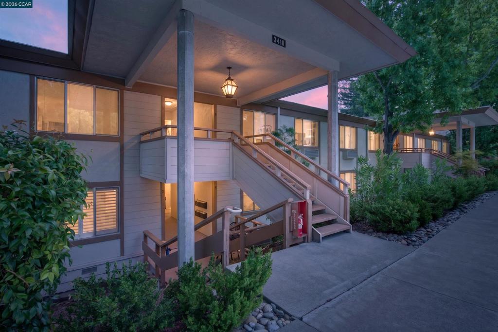 3410 Tice Creek Dr 2 Property Photo 2