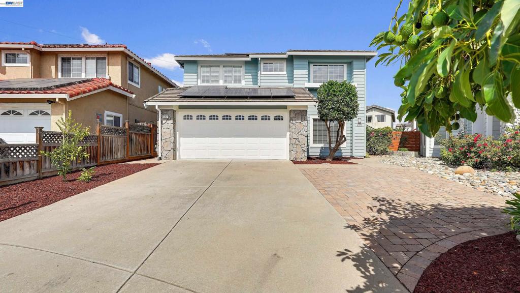 5197 Rose Way Property Photo