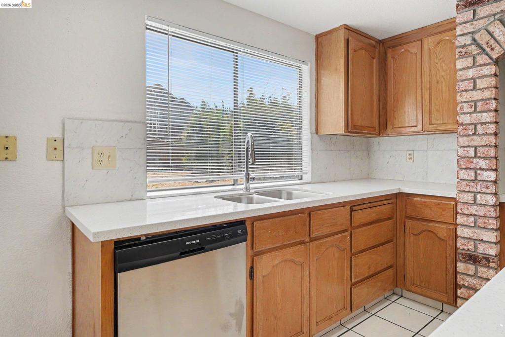 4537 Montara Dr Property Photo 10