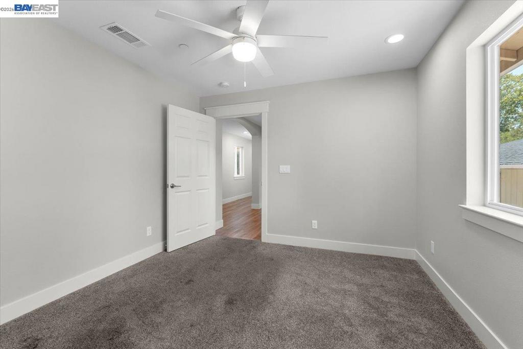 2584 Reservoir Ln Property Photo 27