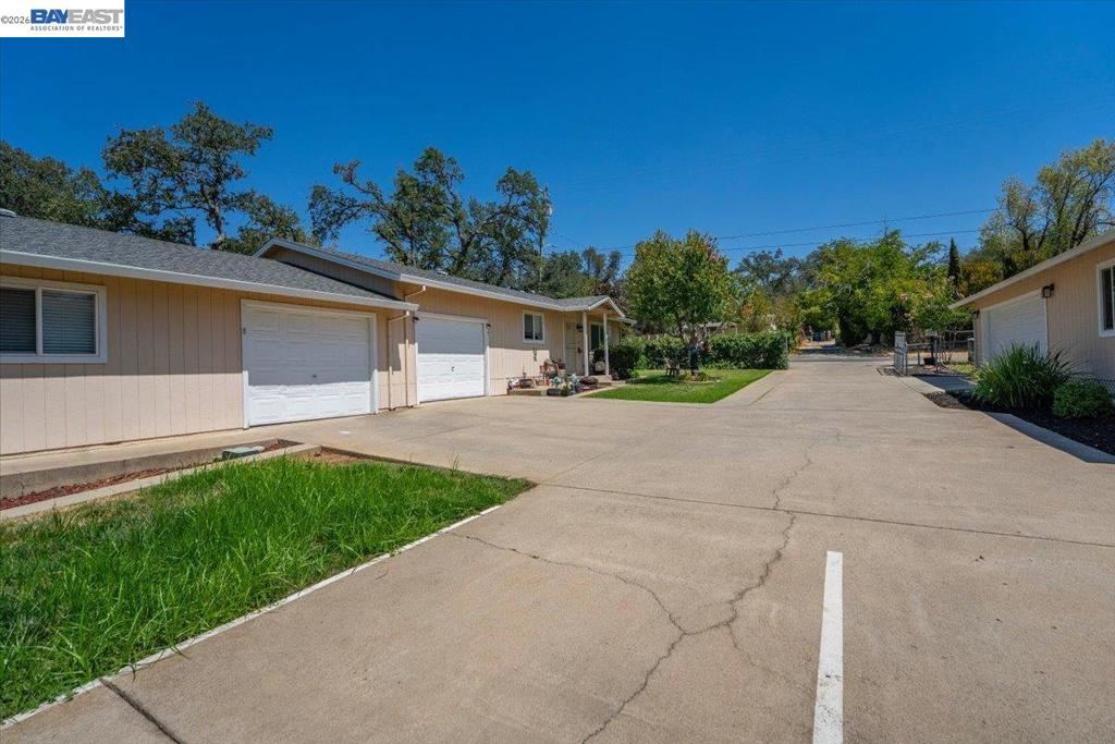 2584 Reservoir Ln Property Photo 48