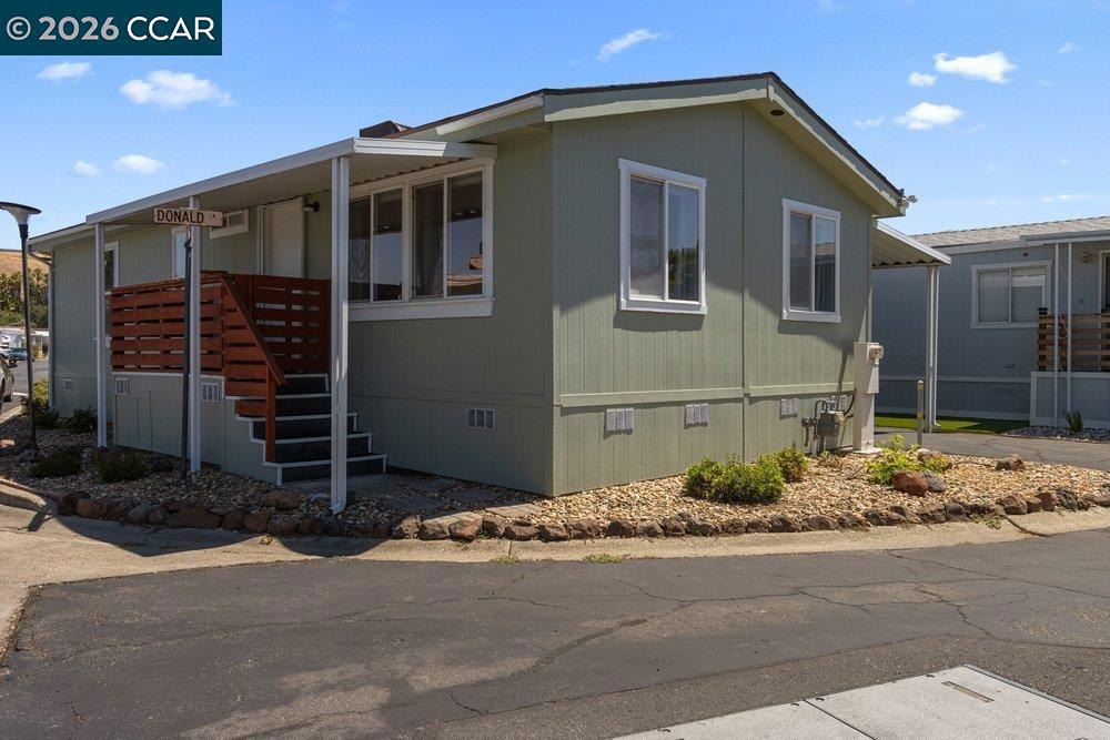 77 Donald Lane Property Photo 1