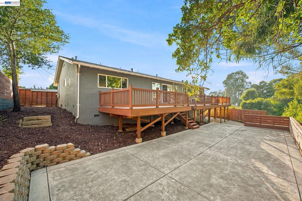 2500 Lancaster Ct Property Photo 64